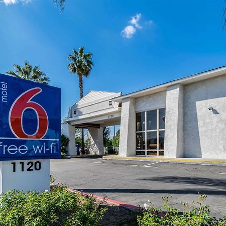 Motel 6-Redlands, Ca Bagian luar foto